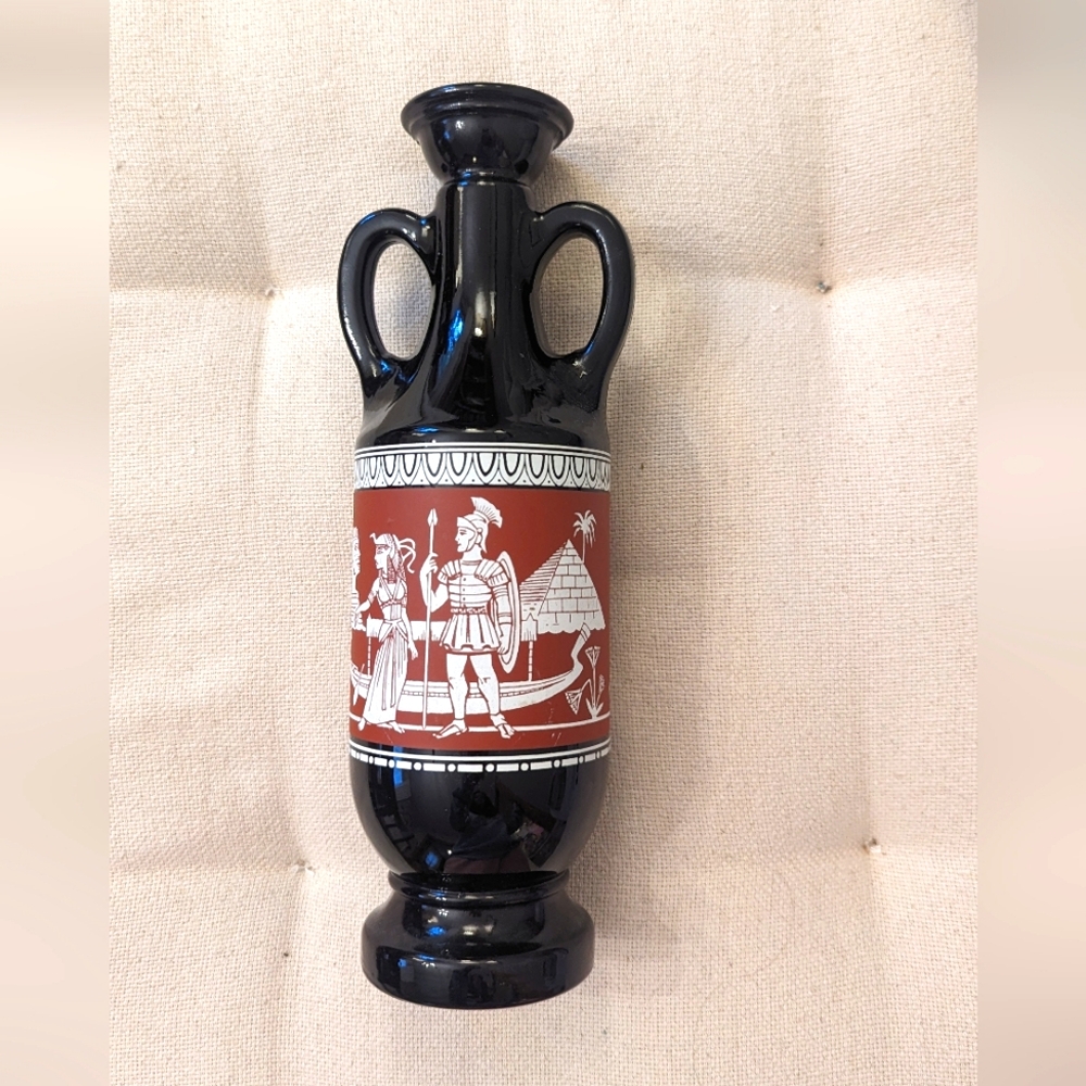 1962 Jim Beam Cleopatra Whiskey Bottle Decanter